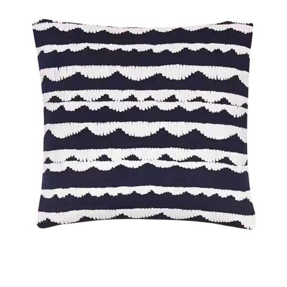 Kate Spade Scallop Row Decorative Pillow Navy Blue And White NWT Retail - $70.00 - Picture 1 of 7